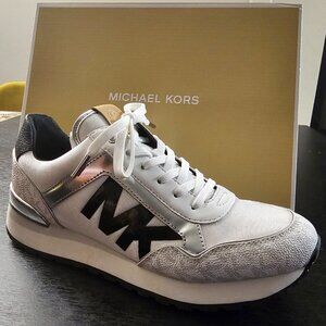 Michael Kors Womens Maddy Two-Tone Logo Trainer (Reg price $295)